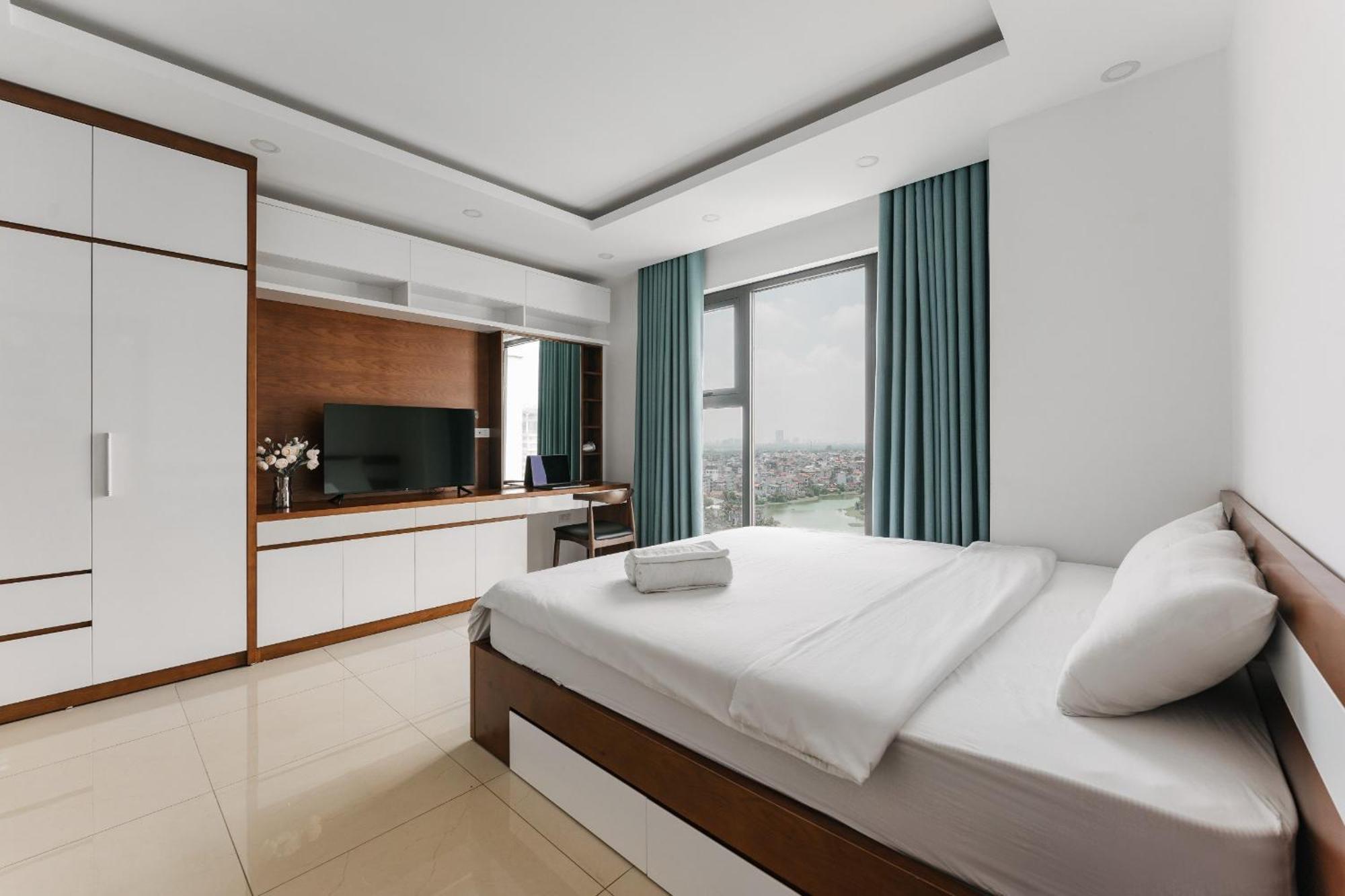 Westlake Homestay Hanoi - D'Le Roi Soleil 외부 사진